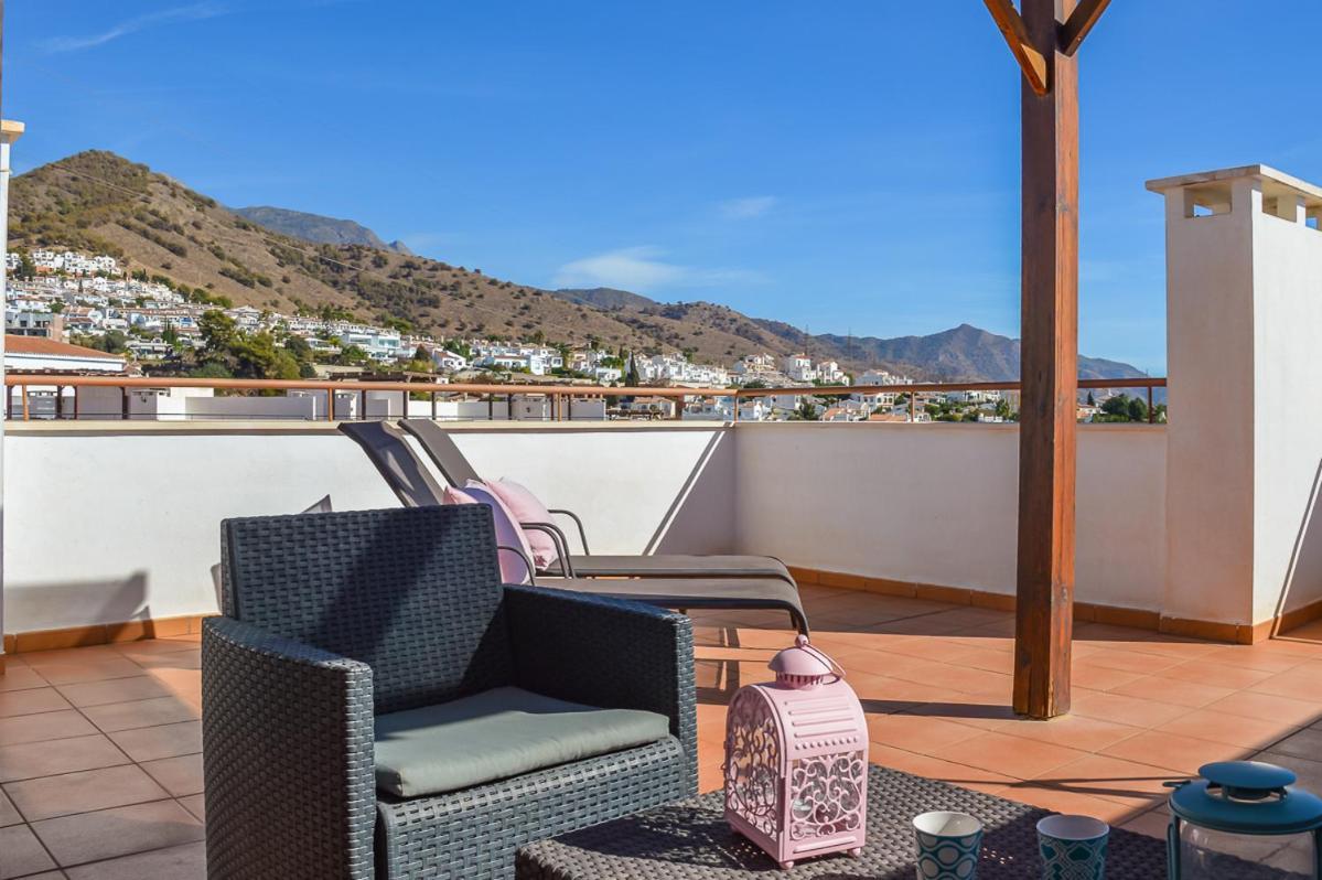 Andaluz Apartments Mar De Nerja Exterior photo